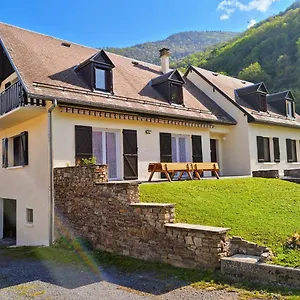 https://villa-entiere-a-bagneres-de-luchon.midi-pyreneeshotels.com